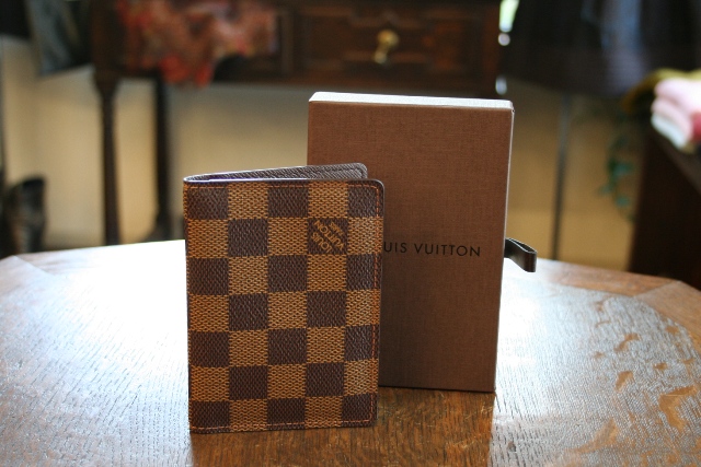 Louis Vuitton �����ȥ� �ѥ�������
