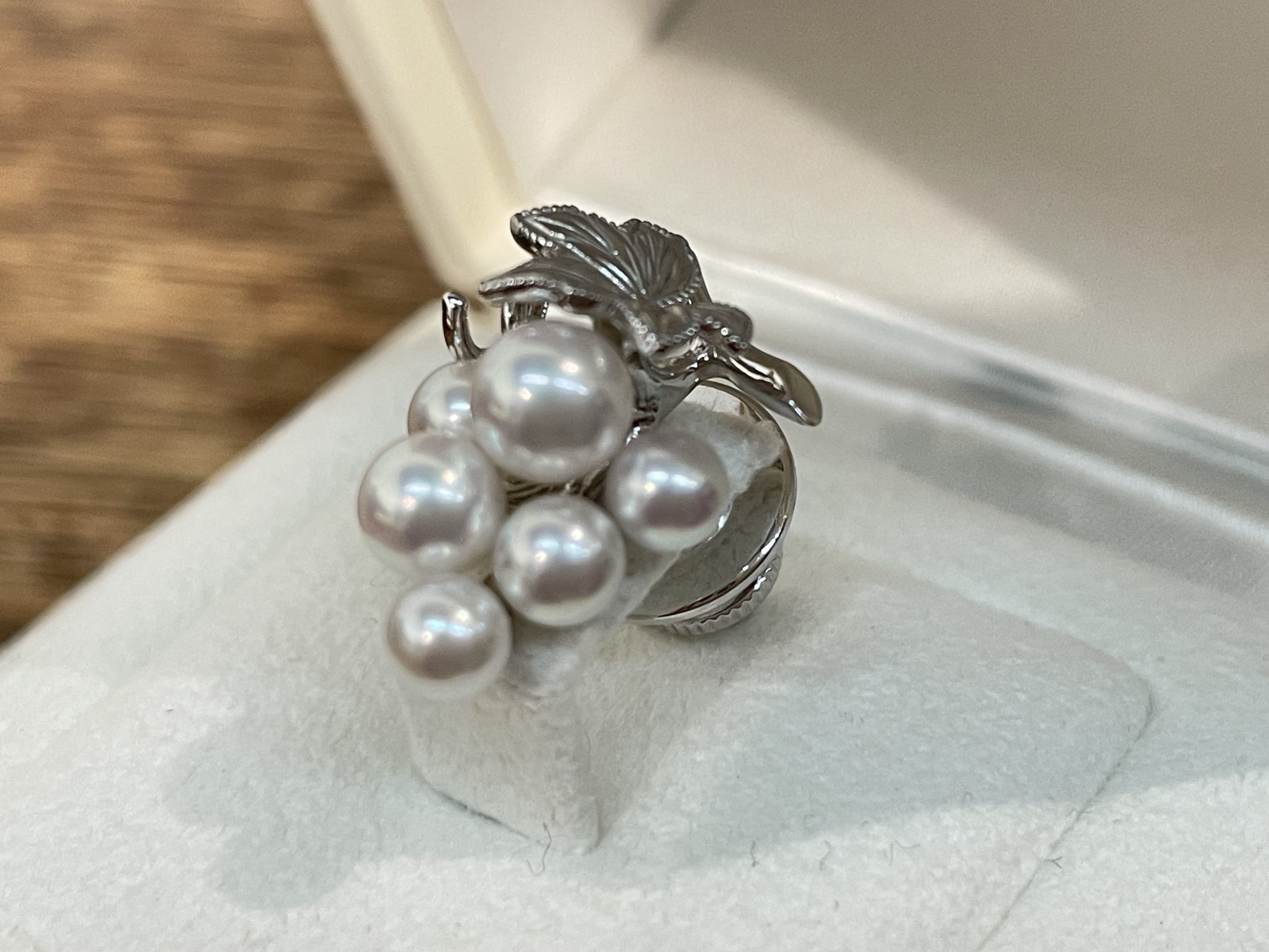 MIKIMOTO ミキモト ぶどうのピンブローチ – リサイクルブティック ウーボ